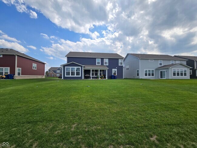 Building Photo - 5128 Summerton St