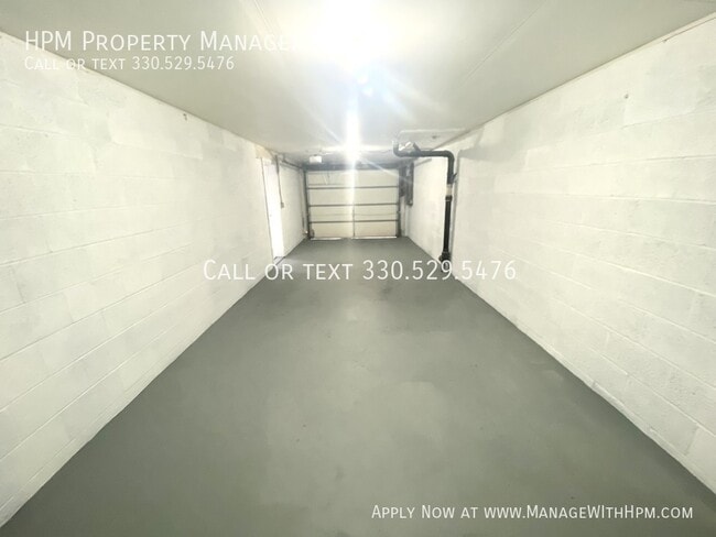 Building Photo - 1021 Pittsburg Ave NW