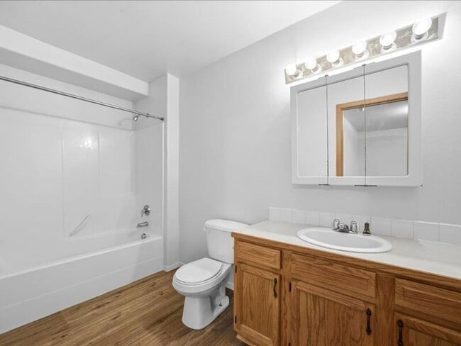 Building Photo - 6405 Chapel Hill Blvd