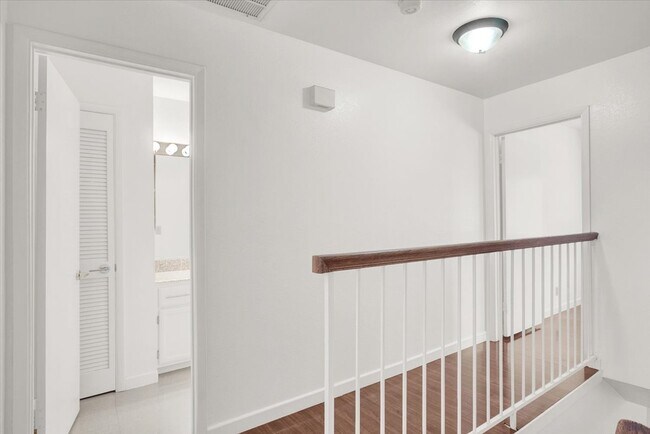 Building Photo - 3980 Delos Dr