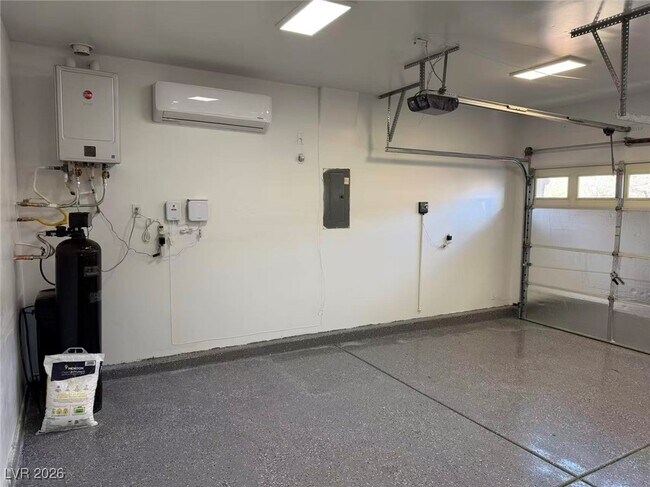 Building Photo - 605 Runbridge St