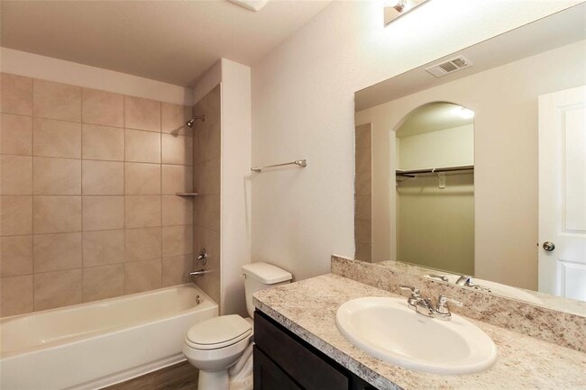 Building Photo - 13516 Stonecat Dr