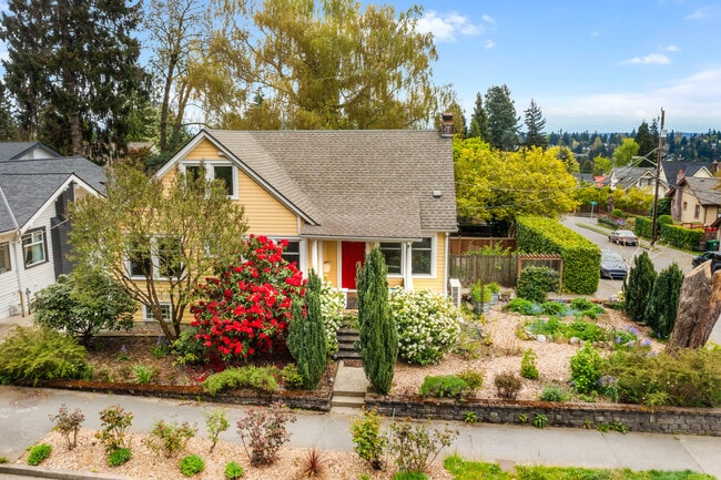 Building Photo - 8502 15th Ave NE