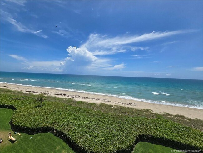 Primary Photo - 10600 S Ocean Dr