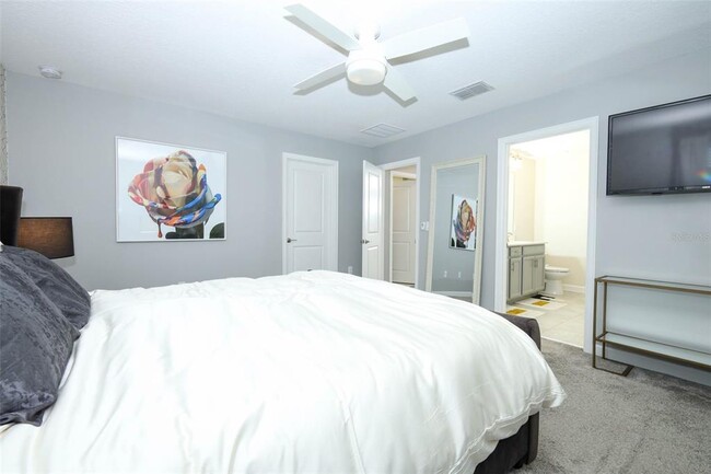 Building Photo - 12003 Theme Alley