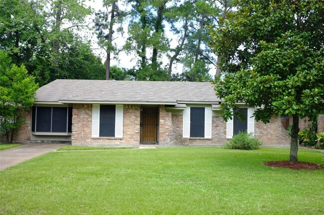 Primary Photo - 6310 French Chateau Dr