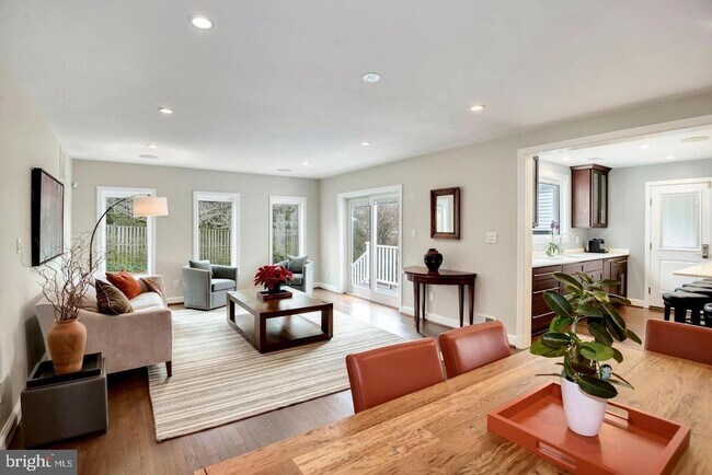 Building Photo - 4708 Yuma St NW