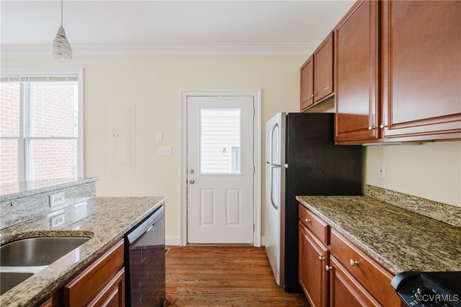 Building Photo - 603 Chamberlayne Pkwy