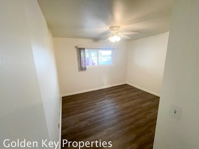 Building Photo - Nicely update Costa Serena Home!