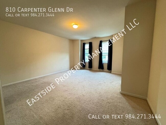 Building Photo - 810 Carpenter Glenn Dr