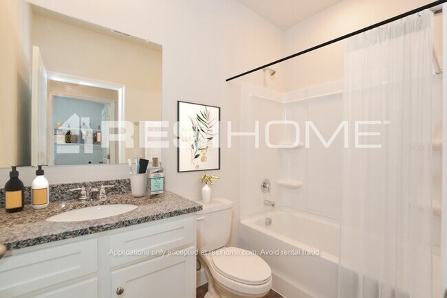 Building Photo - 5192 Hartwood Lp
