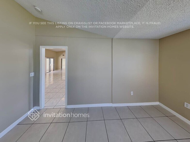 Building Photo - 1500 Lund Ave