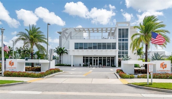 Building Photo - 6410 NW 102nd Path