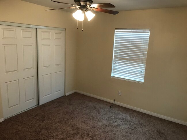 Building Photo - 4318 Glen St