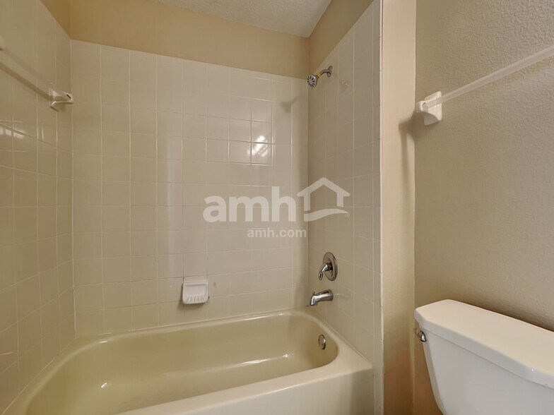 Building Photo - 5334 New Savannah Cir