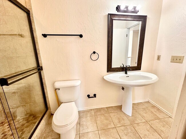 Building Photo - Spacious 4 Bed in Deer Creek - Move in Deposit-Free!(If Qualified)