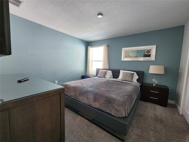 Building Photo - 1525 Flange Dr