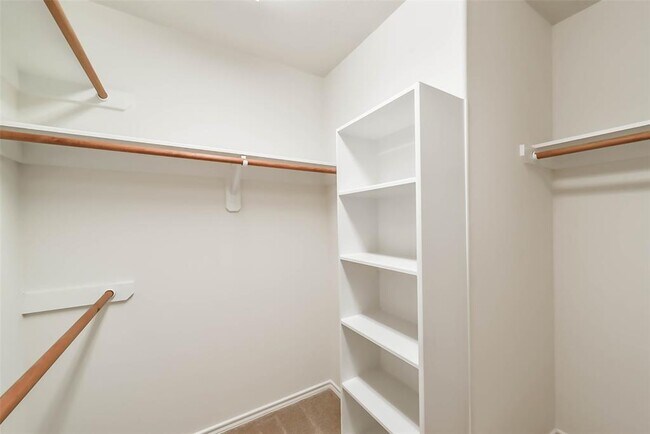 Building Photo - 246 W Stedhill Loop