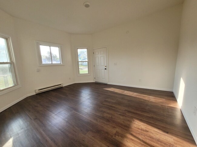 Building Photo - 500 C Avenue