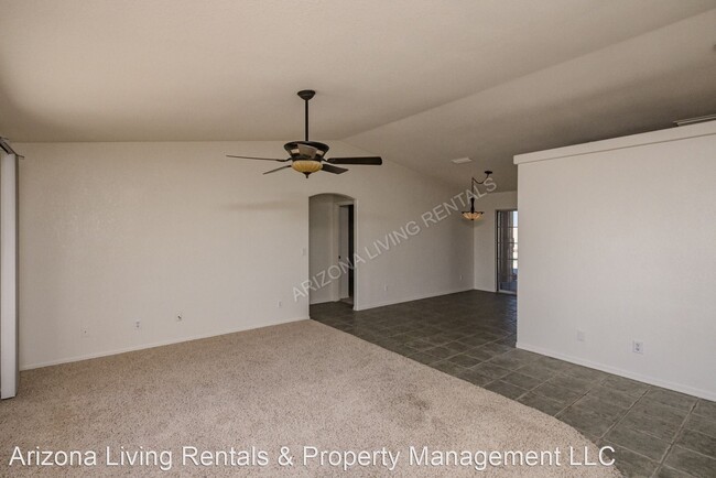 Building Photo - 3 br, 2 bath House - 3677 Tarpon Plaza