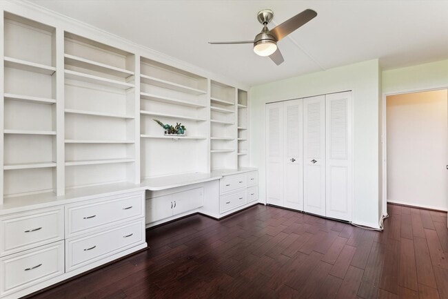 Building Photo - Great 2 Bedroom 2 Bath in Van Ness DC!
