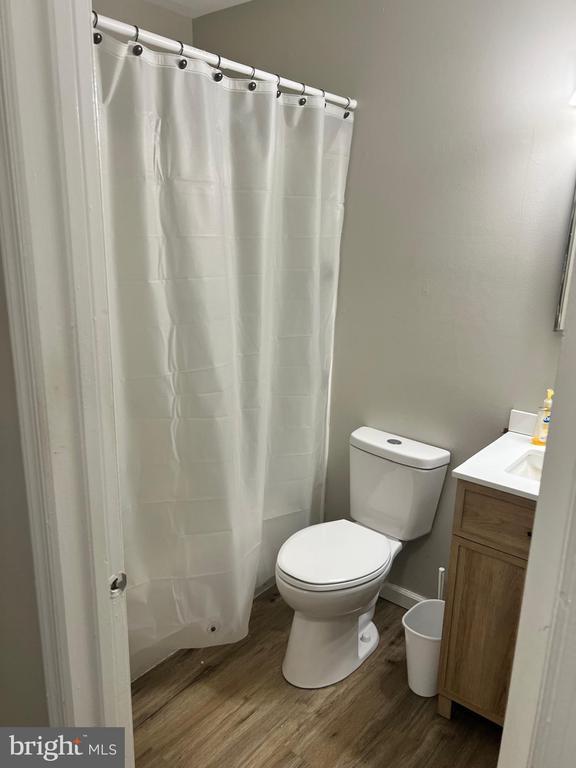 Building Photo - 69 Hampshire Rd