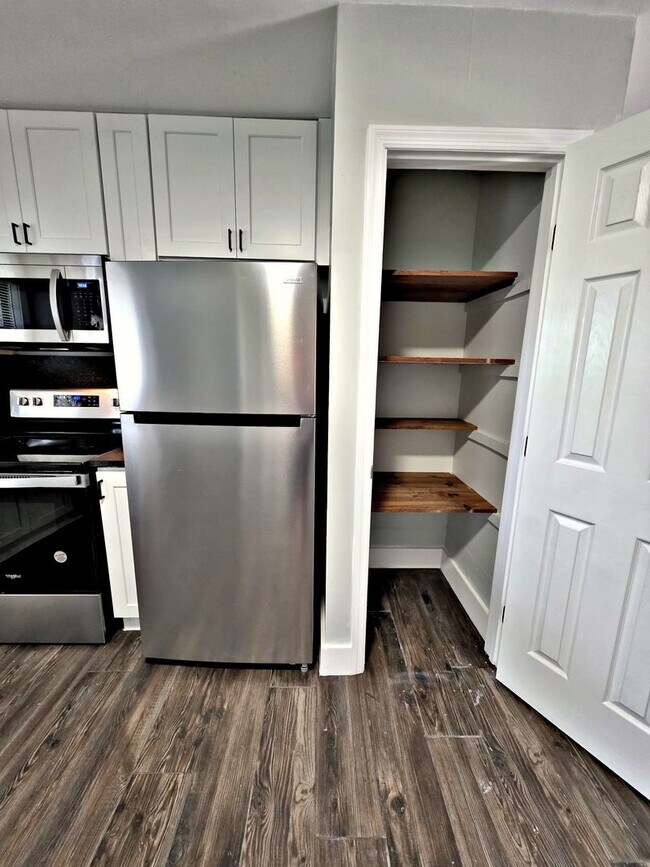 Building Photo - Apartment 2BR/1BA Decatur SW