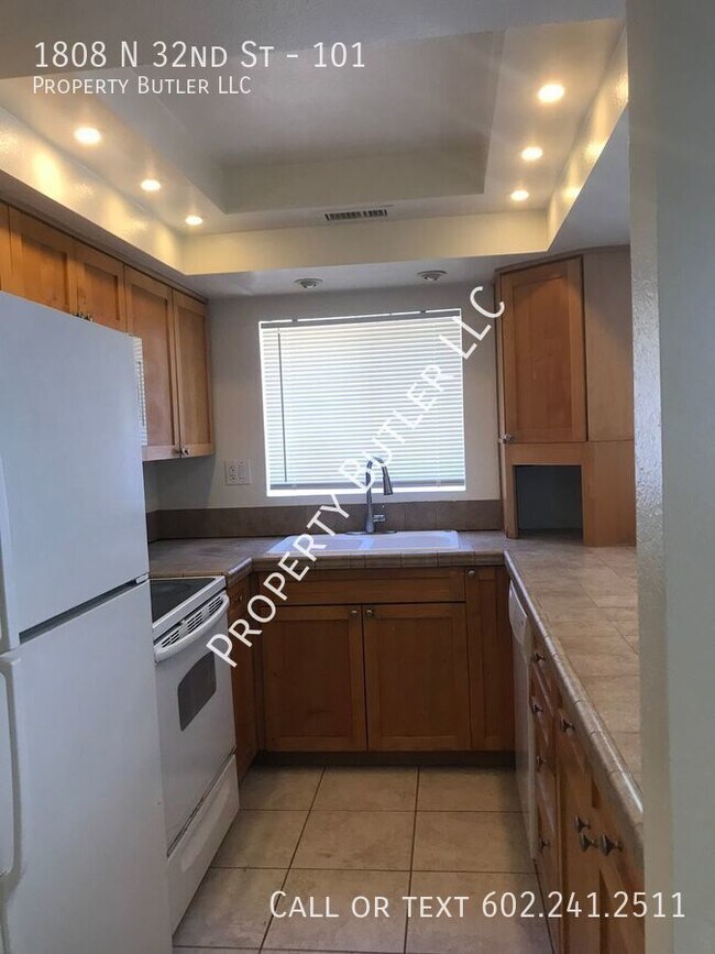 Building Photo - 1808 N 32nd St