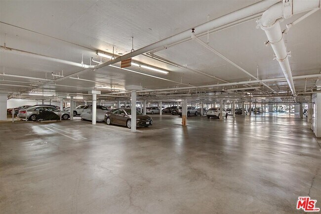 Building Photo - 8600 Tuscany Ave