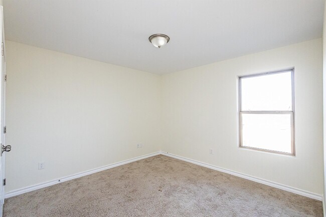 Building Photo - 3508 Eduardo E. Hayes Rd