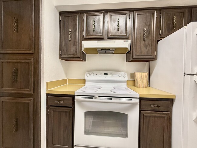 Building Photo - 11002 Hammerly Blvd