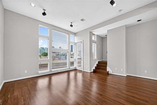 Building Photo - 2352 Sperber Ln
