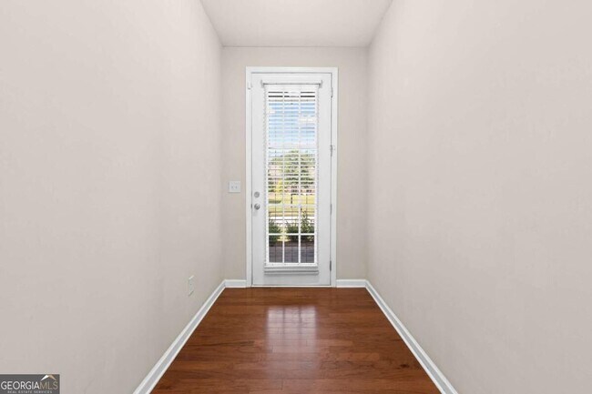 Building Photo - 2365 Bellyard Dr