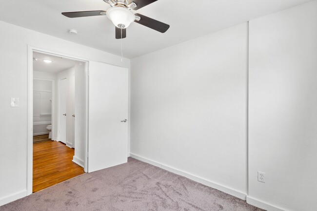 Building Photo - AVAILABLE MAY 1ST! UPDATED THROUGHOUT! 3-bedroom in Beechview!