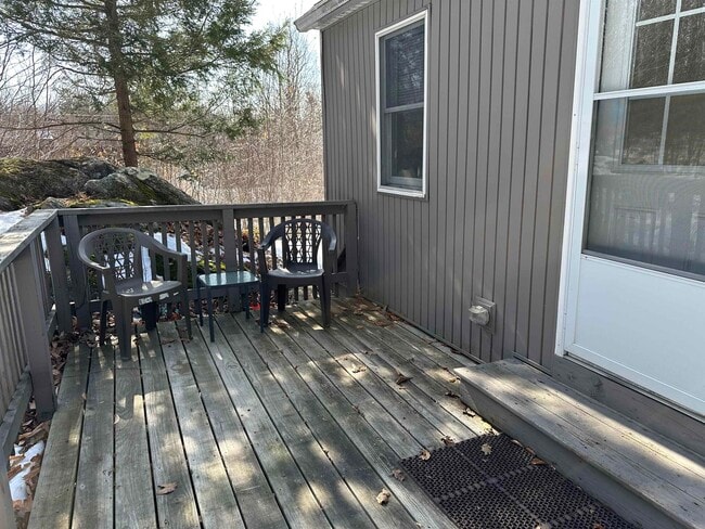 Building Photo - 6 Mark St