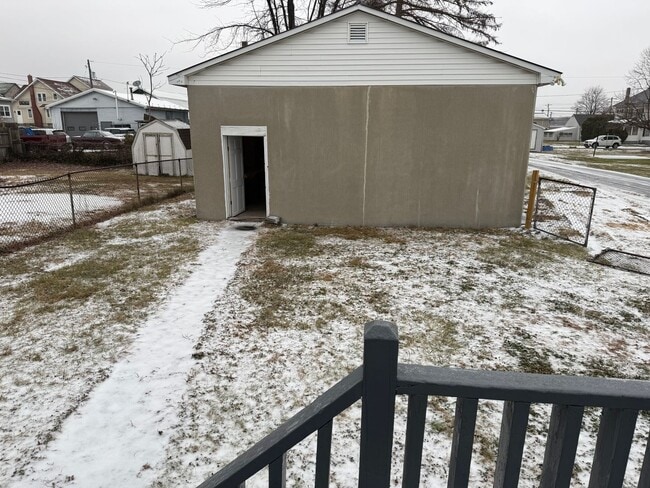 Building Photo - Stone Fortress Plaza Holdings, LLC