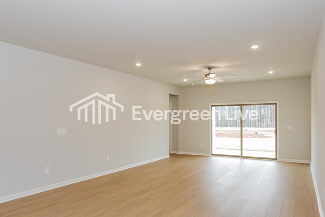 Building Photo - 148 Fenwick Pl