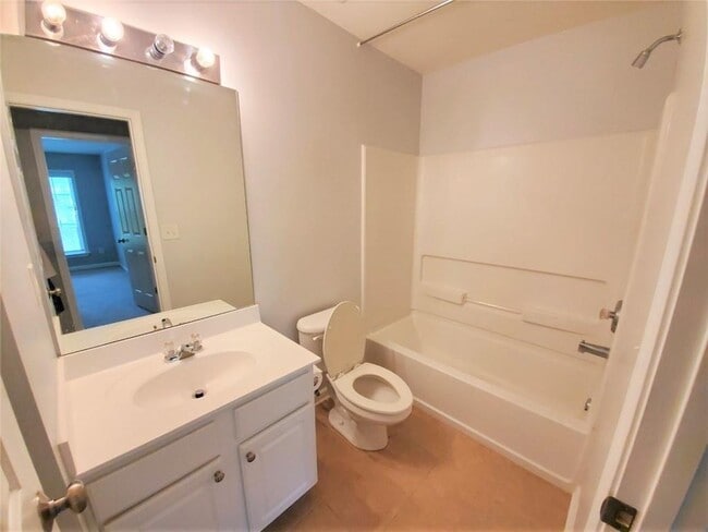 Building Photo - 3641 Postwaite Cir NW