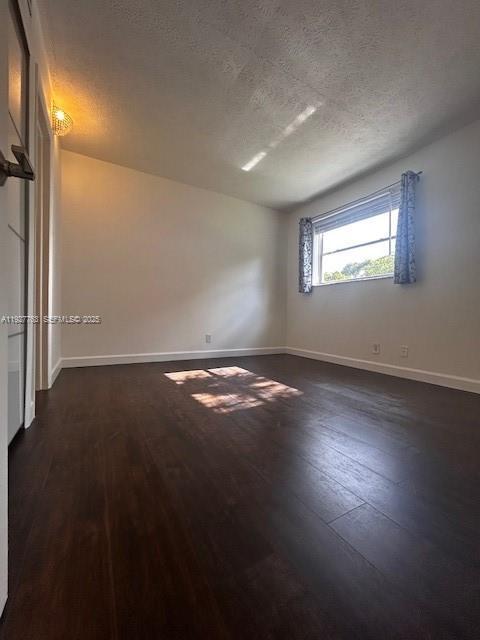 Building Photo - 8002 Lagos De Campo Blvd