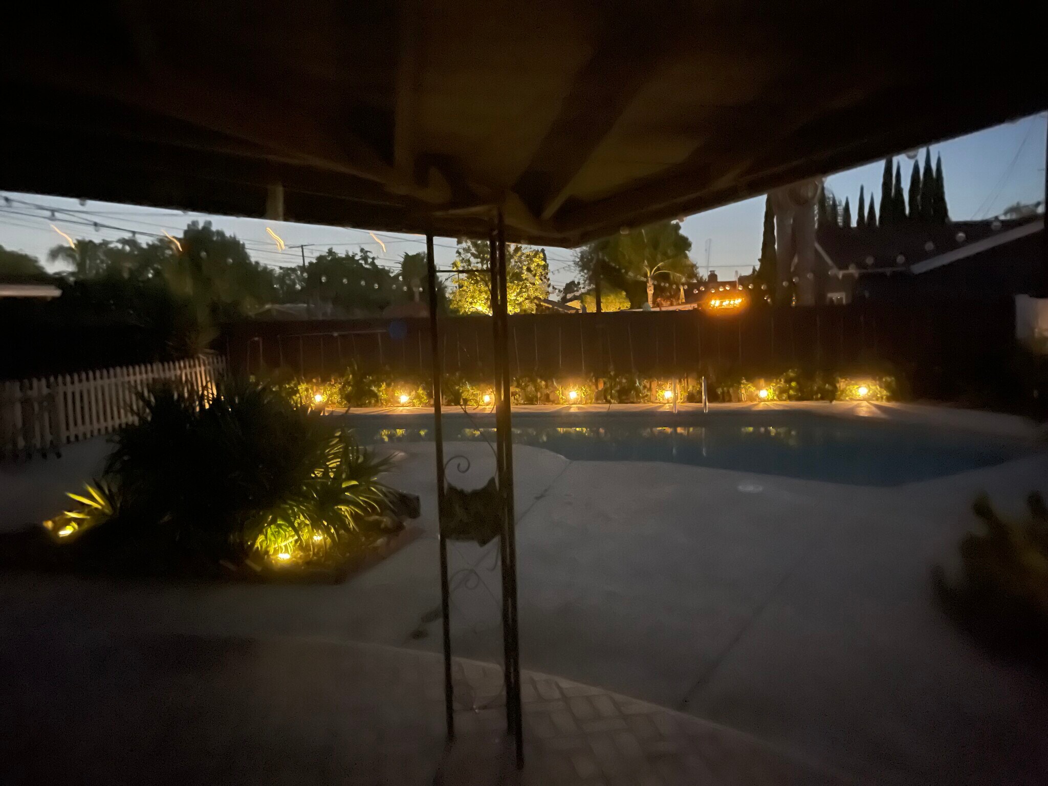 Building Photo - 16420 Minnehaha St