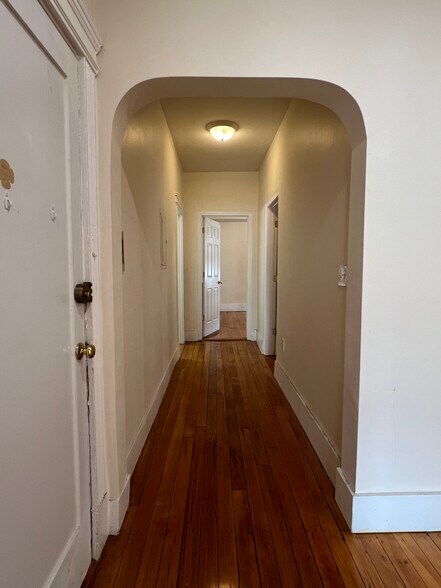 Building Photo - 215A Harvard Ave