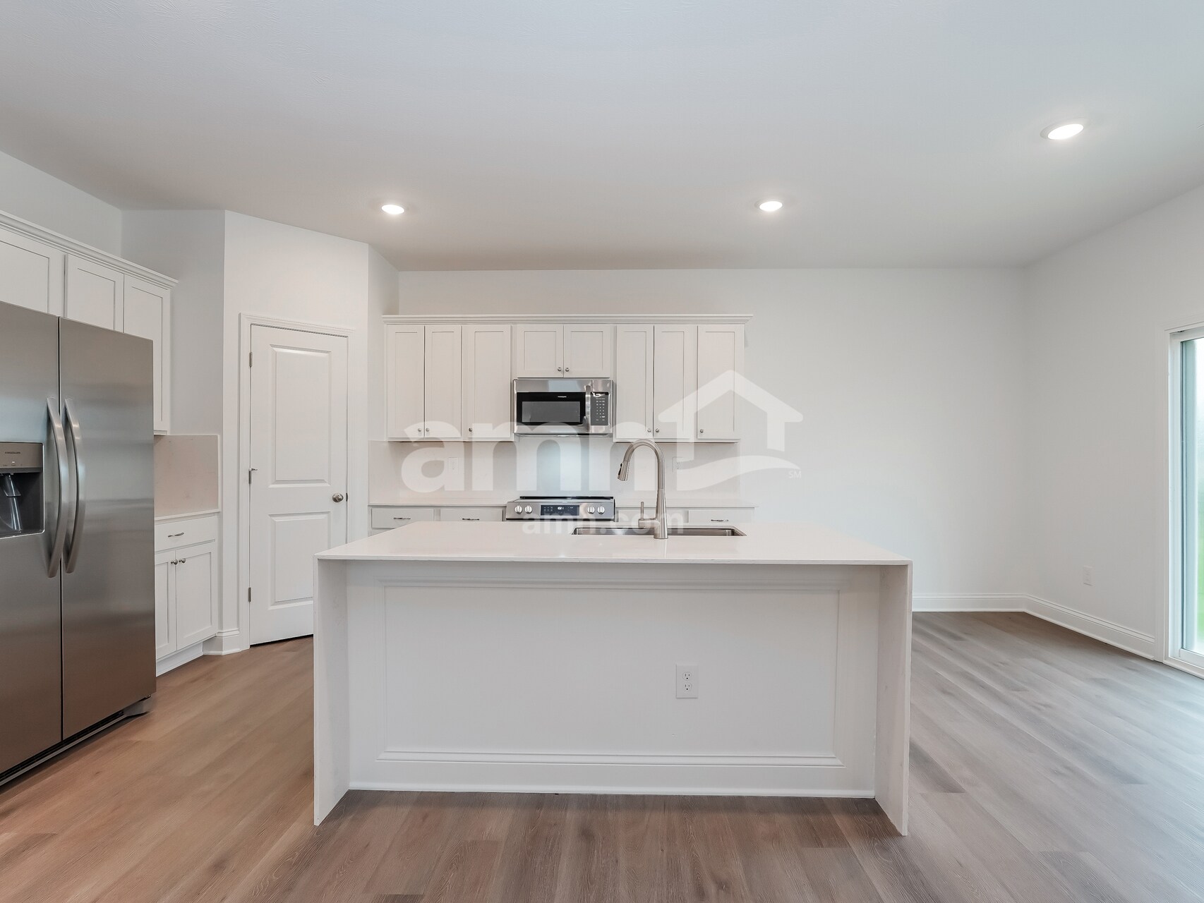 Building Photo - 406 Golden Maple Pl