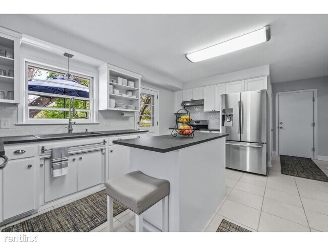 Primary Photo - 4 br, 3 bath House - 6141 concord ave