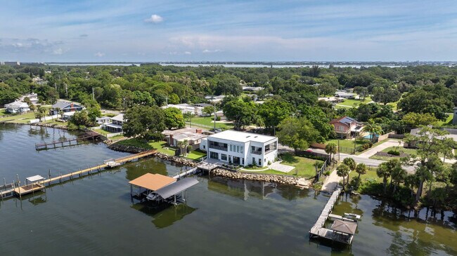 Building Photo - 2175 S Tropical Trail