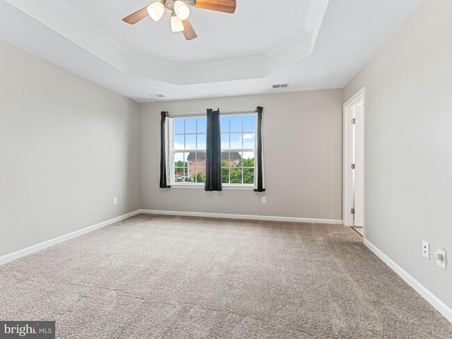 Building Photo - 161 Star Dr