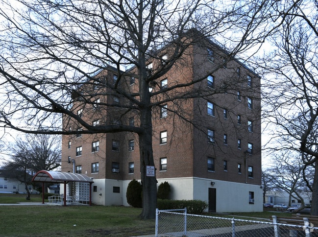 Primary Photo - Lumley Homes