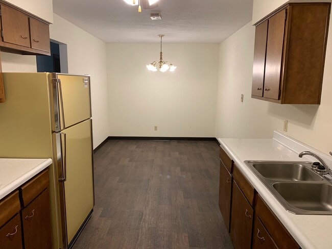 Kitchen - Mansard Apartments