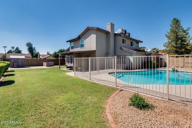 Building Photo - An ABSOLUTE DREAM HOME is waiting for you!...