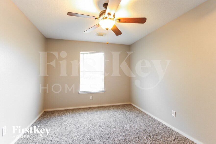 Building Photo - 18222 Noble Forest Dr