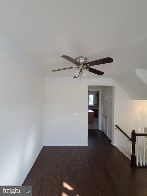 Building Photo - 42625 Homefront Terrace